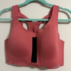 Sports bra size 36DD